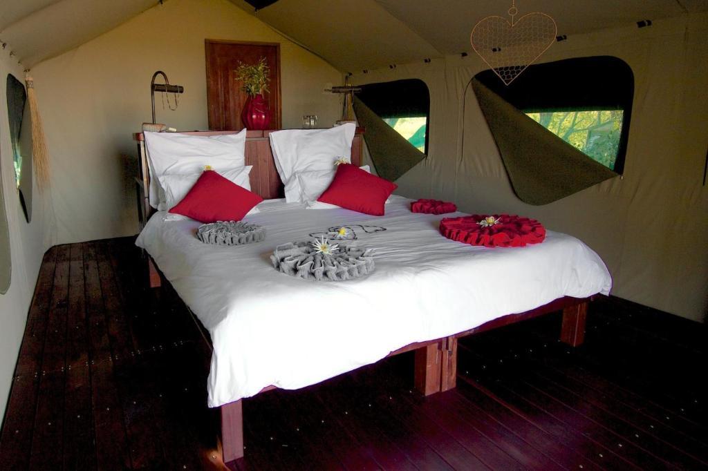 Nkasa Lupala Tented Lodge Sangwali 외부 사진